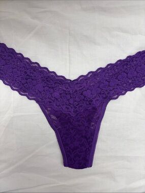 NWOT Blackheart Purple Lace Thong
